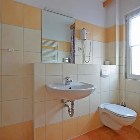 Apartment Feriendomizil Am Hafen Zingst