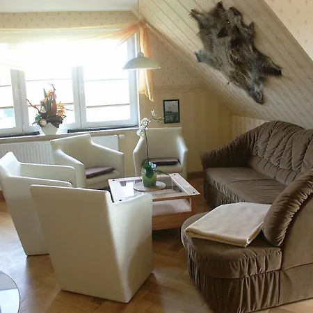 Feriendomizil Am Hafen Apartament Zingst