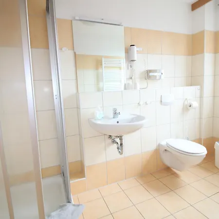 Apartament Feriendomizil Am Hafen Zingst