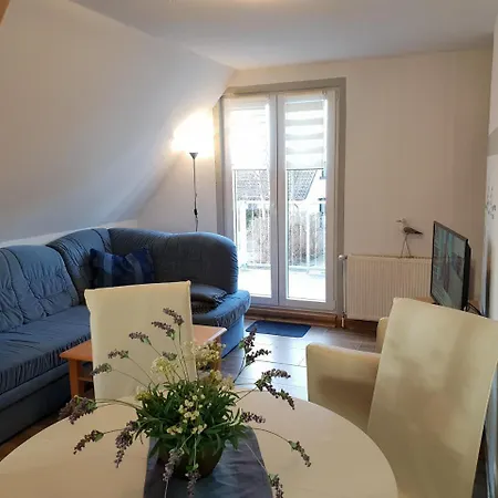 Apartment Feriendomizil Am Hafen Zingst